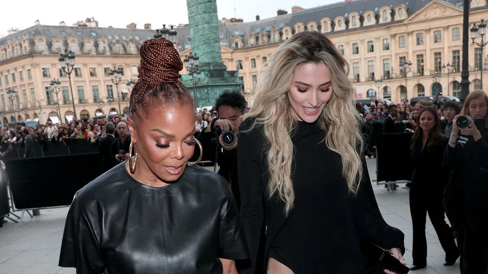 Jacopo Raule/Getty Images for Tom FordParis Jackson, Janet Jackson step out for Paris Fashion WeekThe two were all smiles as they attended the Tom Ford Spring/Summer 2026 show.28 minutes ago
