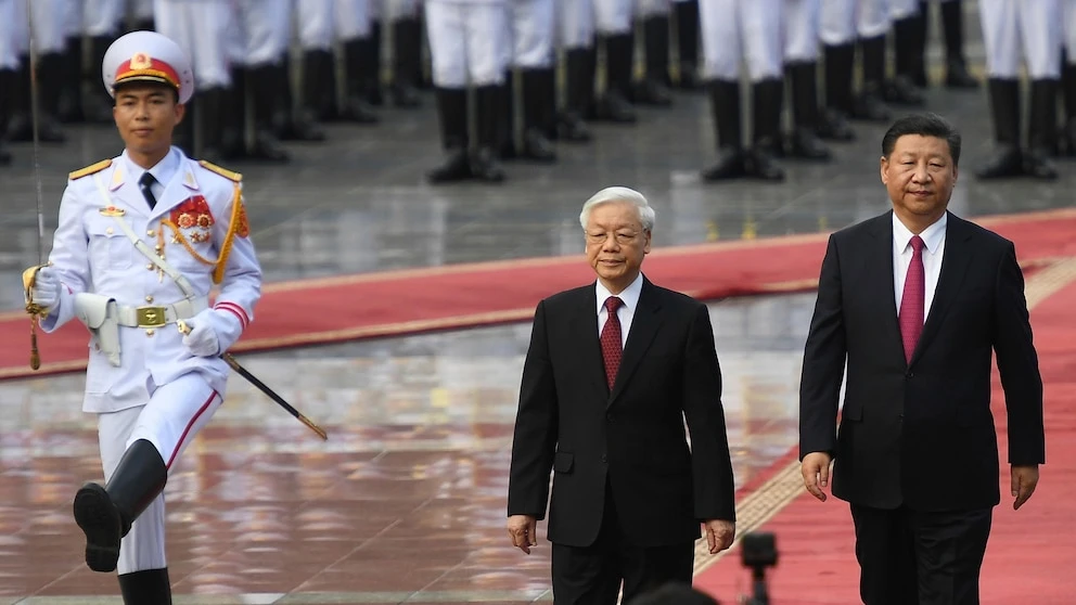 China's president will visit Vietnam weeks after it strengthened ties with the US and Japan