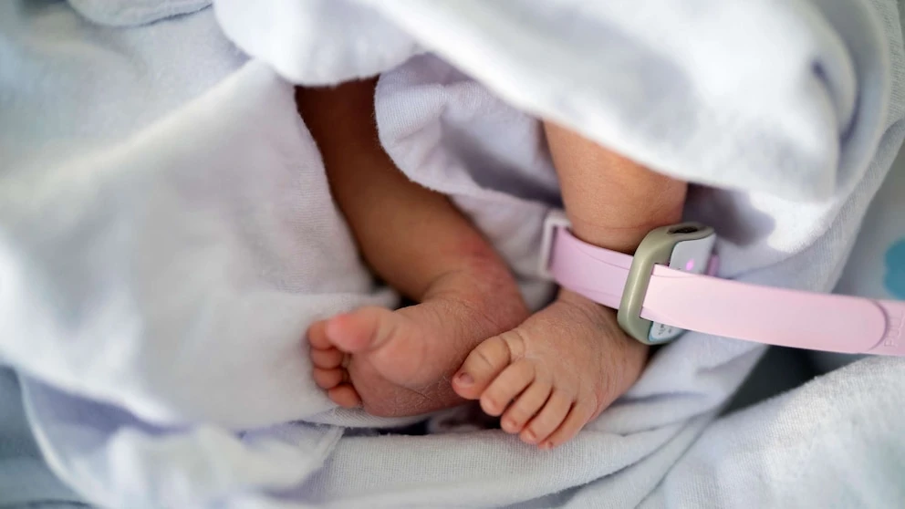 Newborn syphilis at 'dire' levels, CDC warns