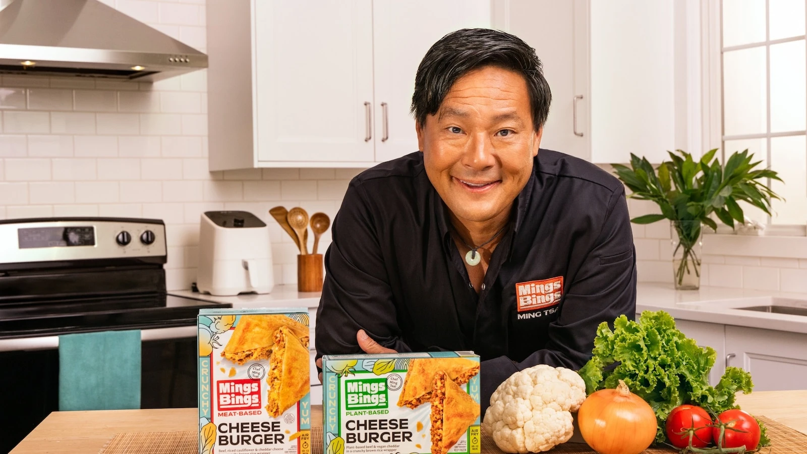 Ellen Yang PhotographyChef Ming Tsai shares pork dumplings, sweet sesame pancake recipes for Lunar New YearSavory dumplings and a sweet dippable dessert.2/5/2024 07:46:00 EST