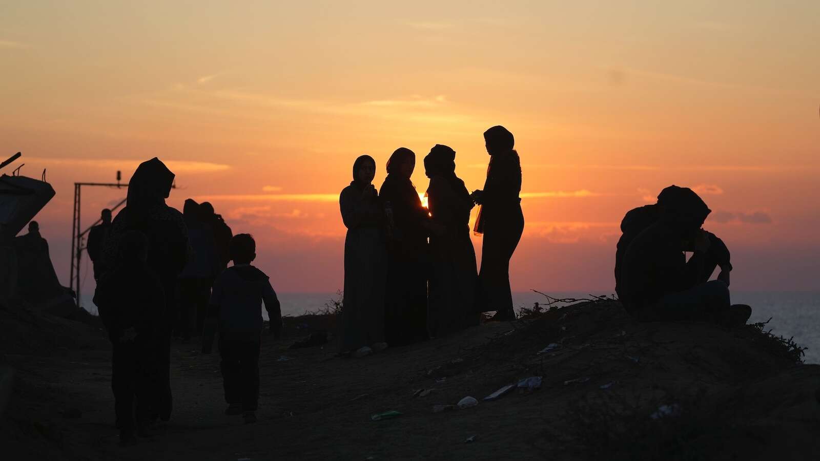 'We're reborn!' Gazans express joy at returning home to north