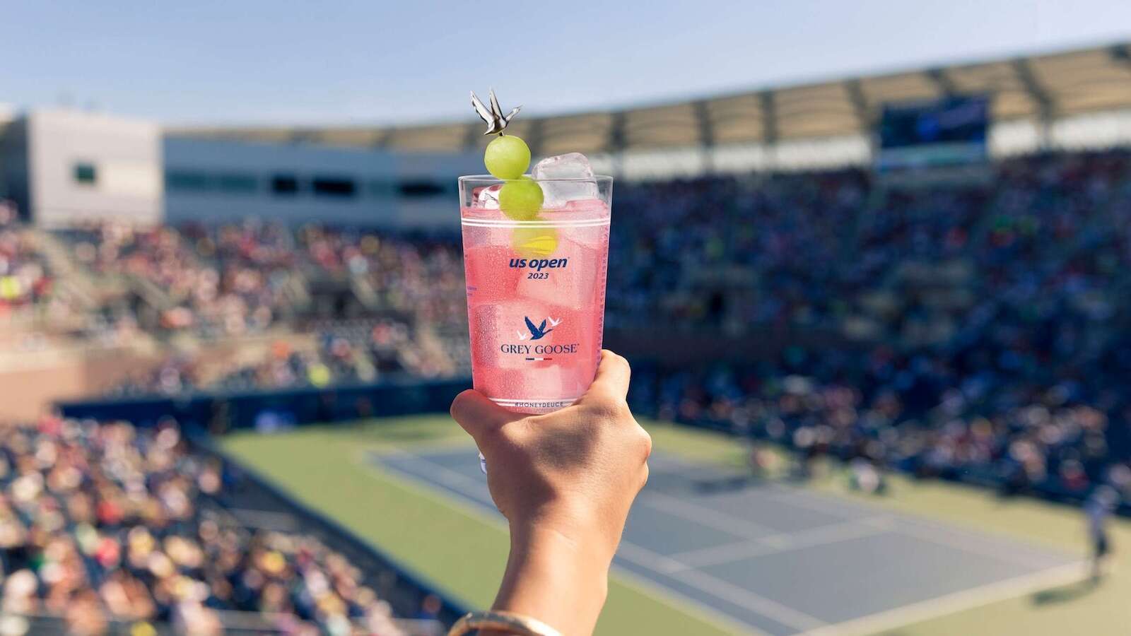 How to make a Honey Deuce: The signature US Open cocktail served to 450K thirsty fansPlus, tips to create the perfect melon tennis ball garnish. 8/26/2024 01:41:18 EDT