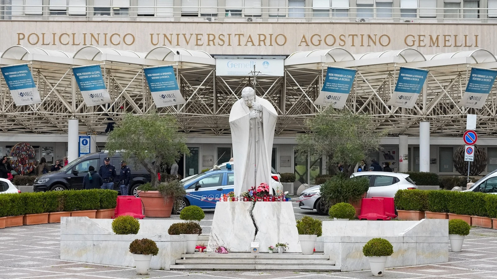 Pope’s events cancelled as recovery continues