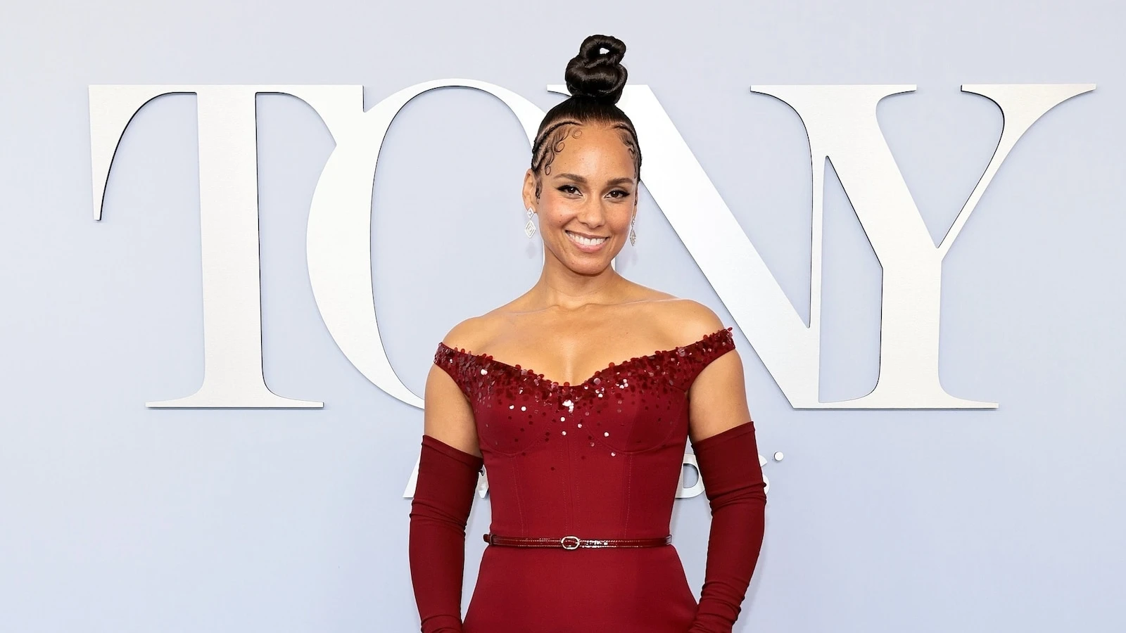 Alicia Keys turns 2024 Tonys into family affair