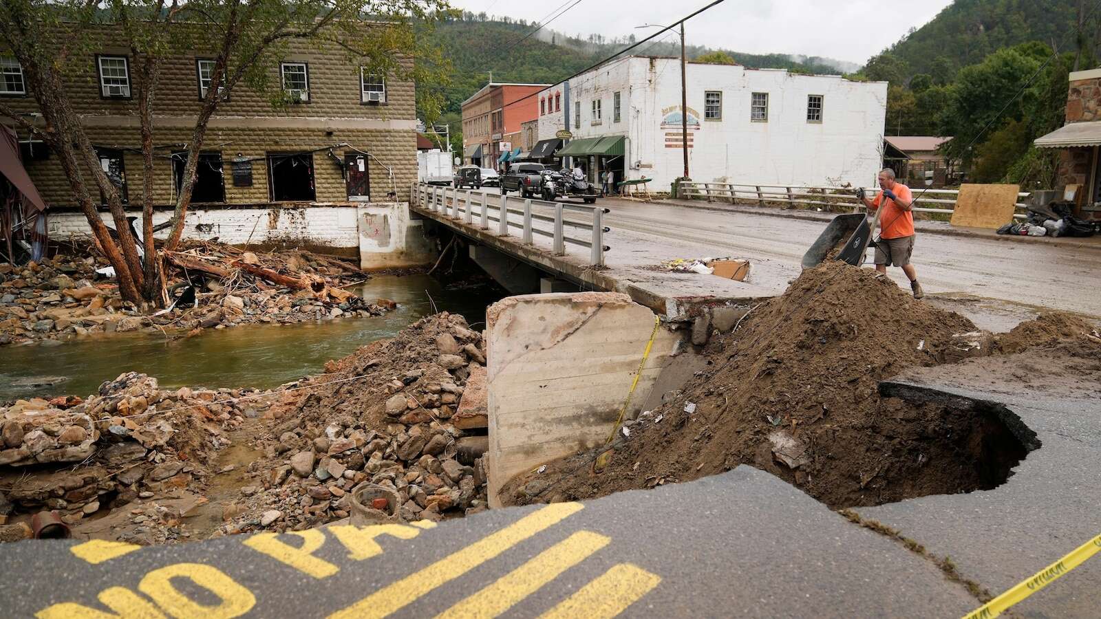 Climate change boosted Helene's deadly rain and wind and scientists say same is likely for Milton