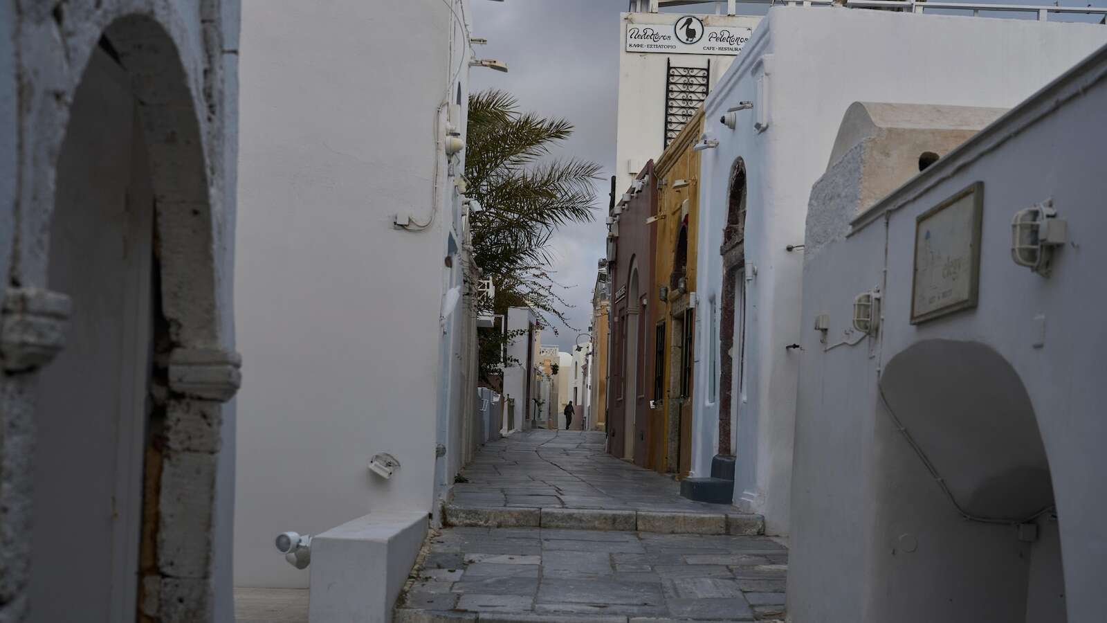 Earthquakes keep rattling Greece's volcanic island of Santorini every few minutes