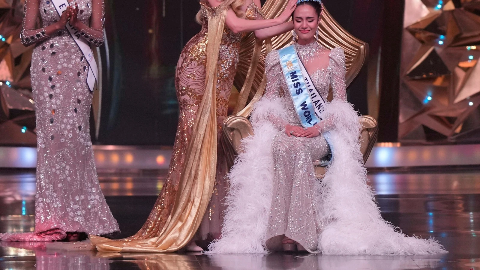 Opal Suchata Chuangsri from Thailand crowned Miss World 2025