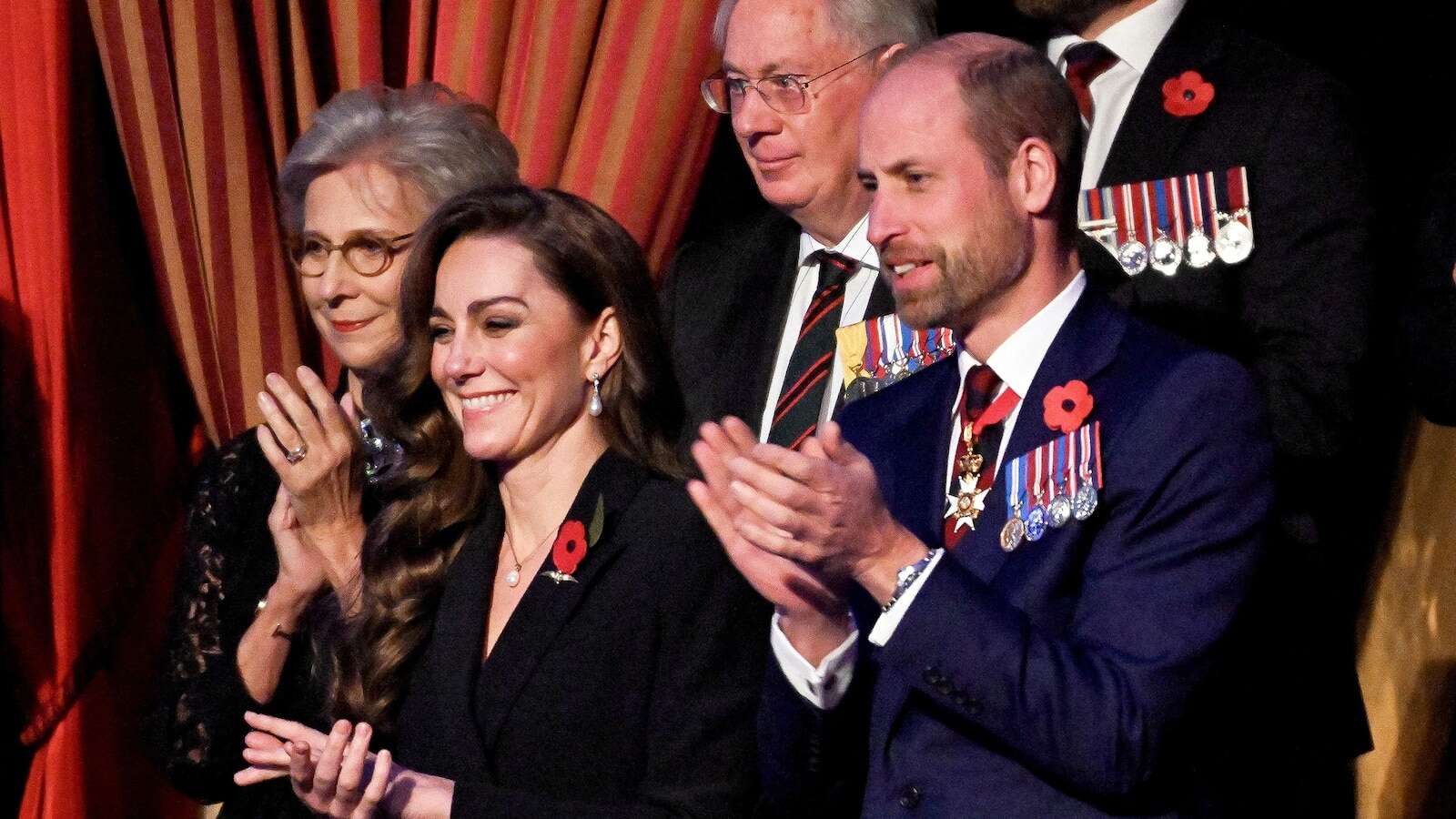 Break-in reported near Prince William, Kate Middleton's homeMasked intruders reportedly breached the perimeter of the royal estate.11/18/2024 11:00:26 EST