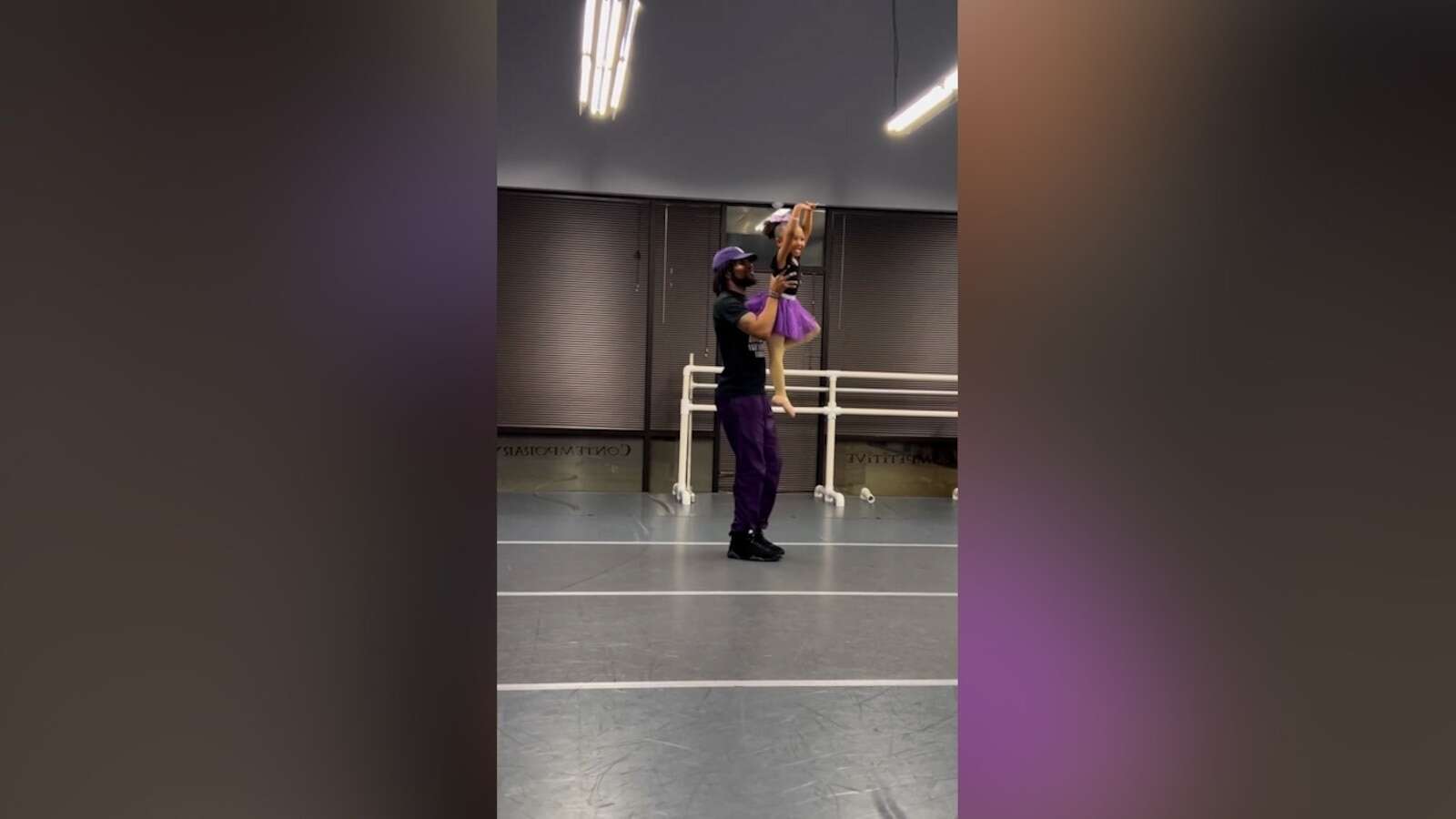 Dad and daughter take dance class together in sweet video: WatchThe video has accumulated almost five million views on Instagram.3/29/2024 04:19:00 EDT