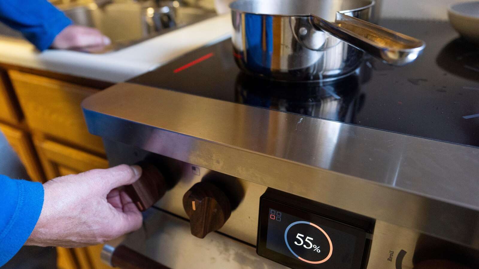 New stove that plugs into a normal wall outlet could be major gain for health and the climate