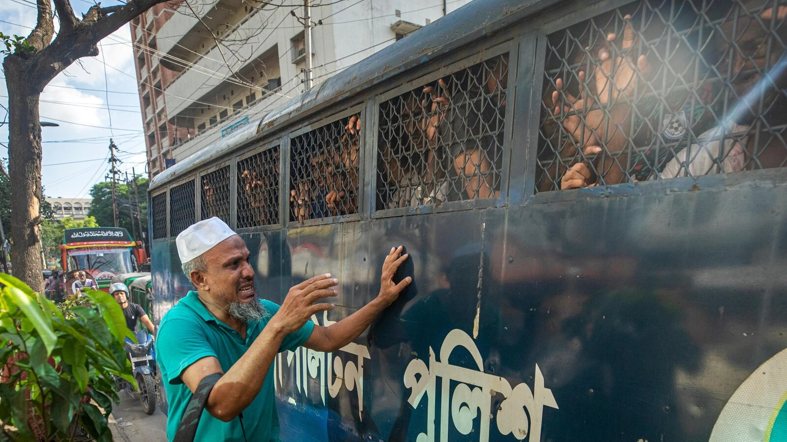 Bangladesh mourns some 200 deaths as student protests wind down and thousands are arrested