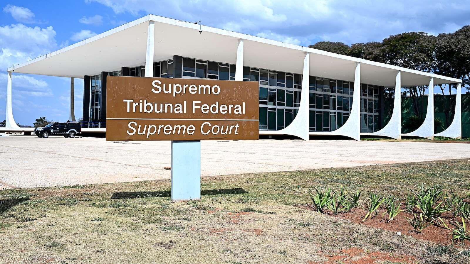 Brazil Supreme Court panel unanimously upholds judge's decision to block X nationwide