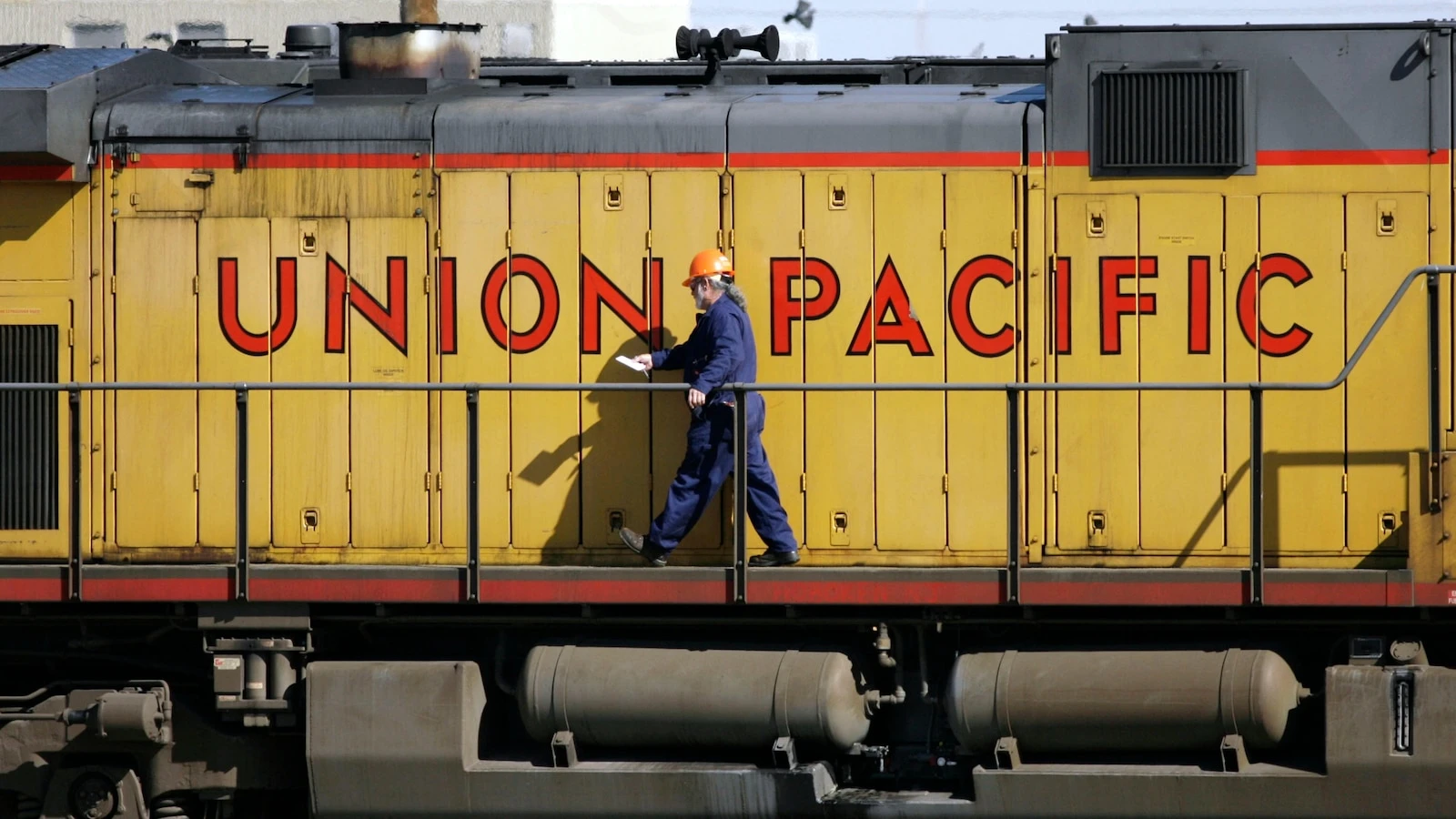 Trump fires Democratic member of Surface Transportation Board ahead of huge rail merger decision
