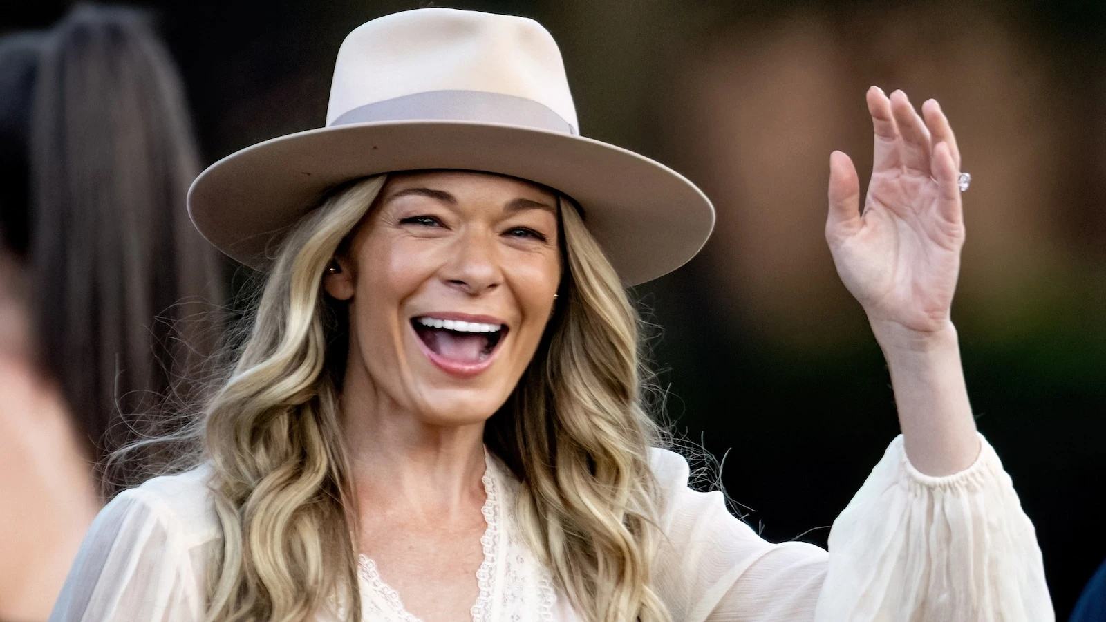 LeAnn Rimes to star in '9-1-1: Nashville' with Kimberly Williams-Paisley and more'9-1-1: Nashville' will air on ABC and stream the next day on Hulu.1 hour ago