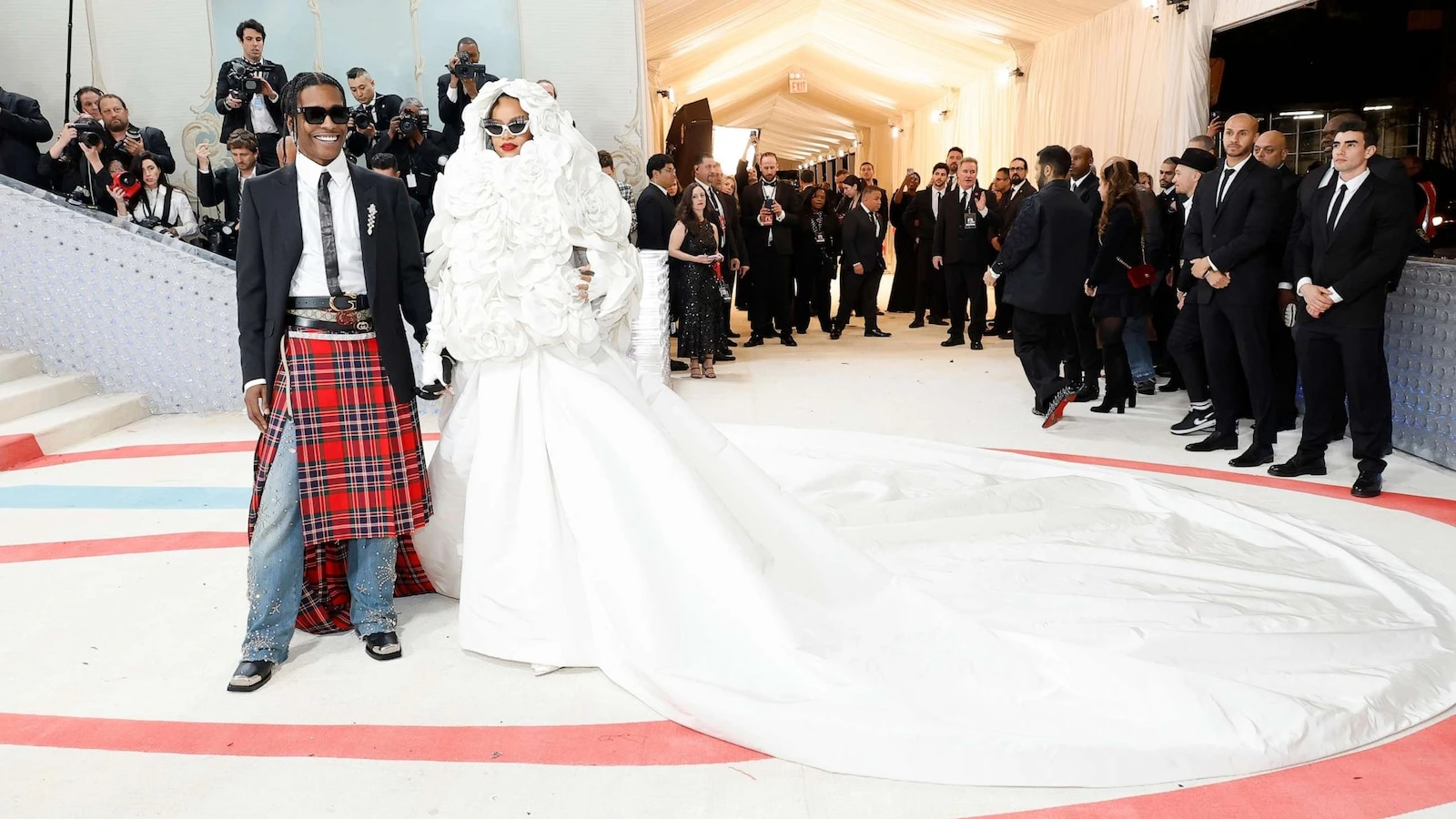 Rihanna misses 2024 Met Gala with the fluThe Grammy winning singer and her partner A$AP Rocky were missed.5/7/2024 09:11:35 EDT