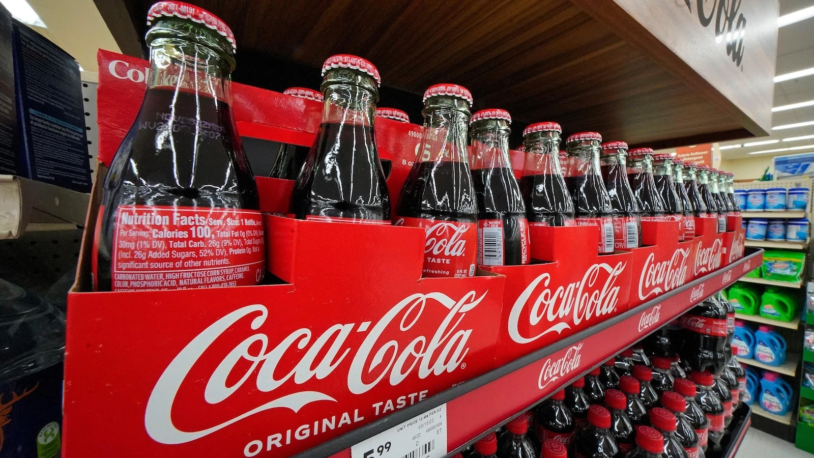 Coca-Cola reports weakening global sales volumes in second quarter