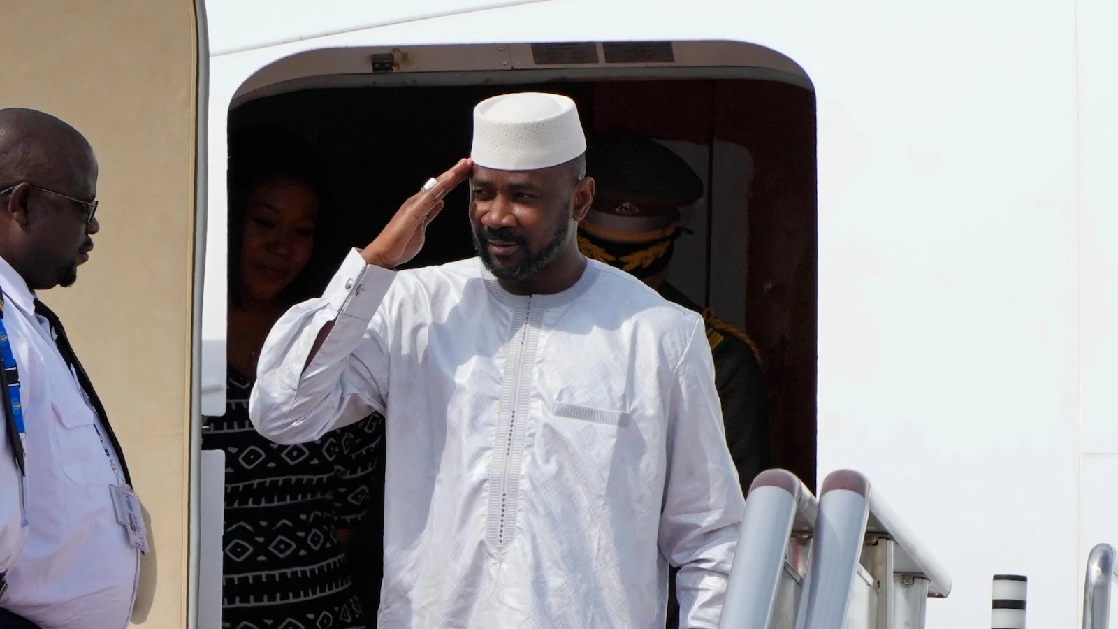 Mali national dialogue recommends naming junta leader president and dissolving political parties