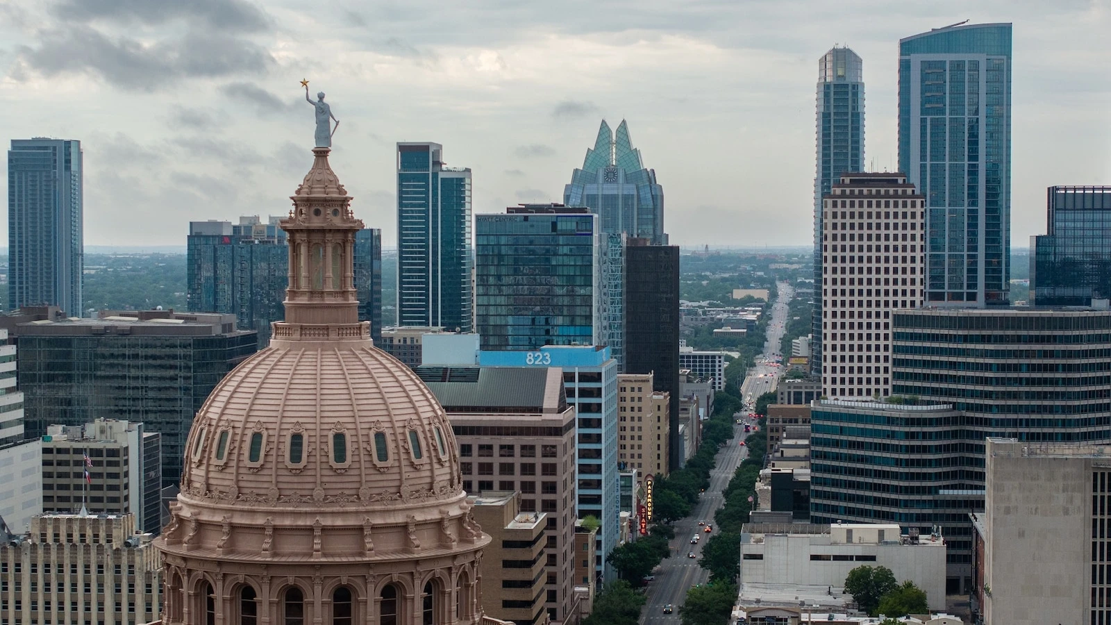 Abbott doubles down, asks Supreme Court to rule before lawmakers attempt a 3rd quorum