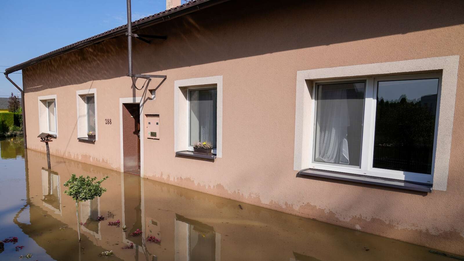 Residents of a Czech town face hard recovery after massive flooding