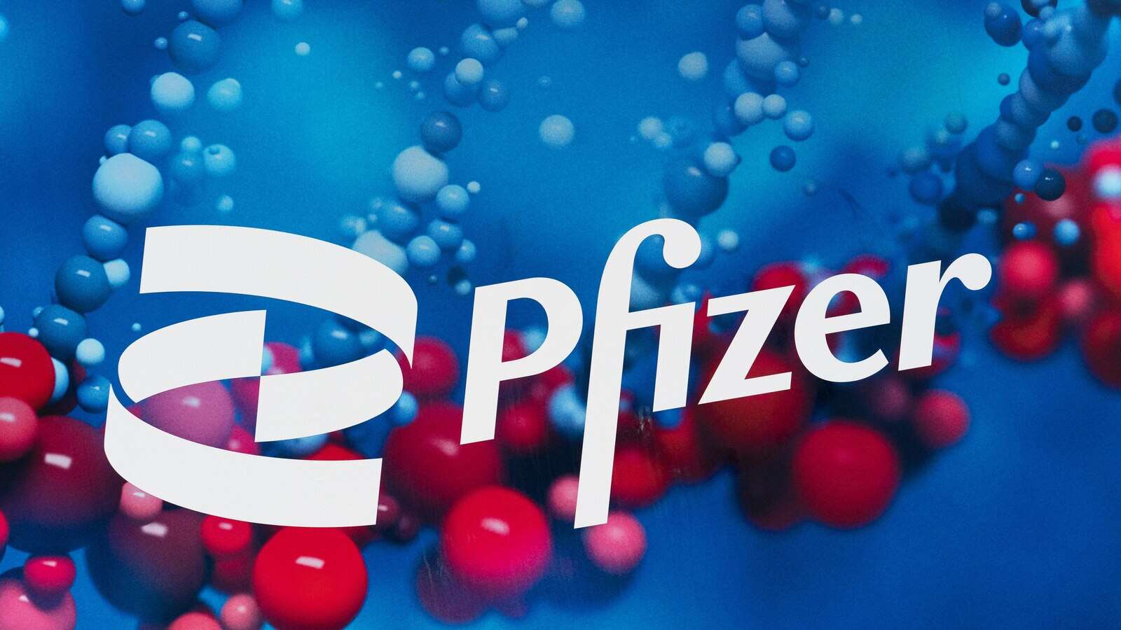 Pfizer rides Paxlovid sales growth to better-than-expected third quarter