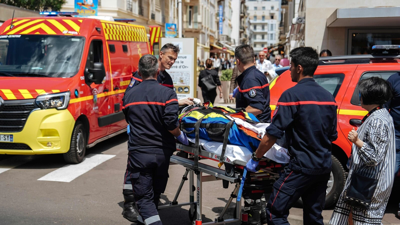 The Associated PressPalm tree falls on person at Cannes Film FestivalA palm tree has fallen on a person at the Cannes Film Festival who was walking along the Croisette in the seaside French town21 minutes ago
