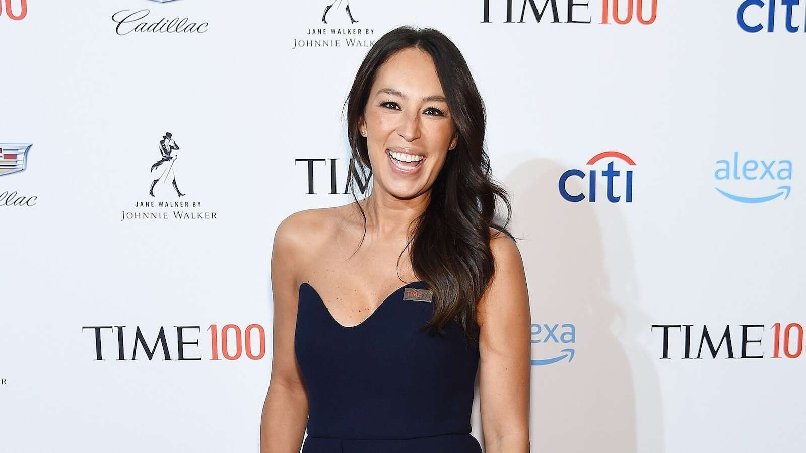 Joanna Gaines reveals the meal she requested after giving birth to her 5 kidsGaines said she ordered the same meal every time she's given birth. 7/15/2024 03:47:00 EDT