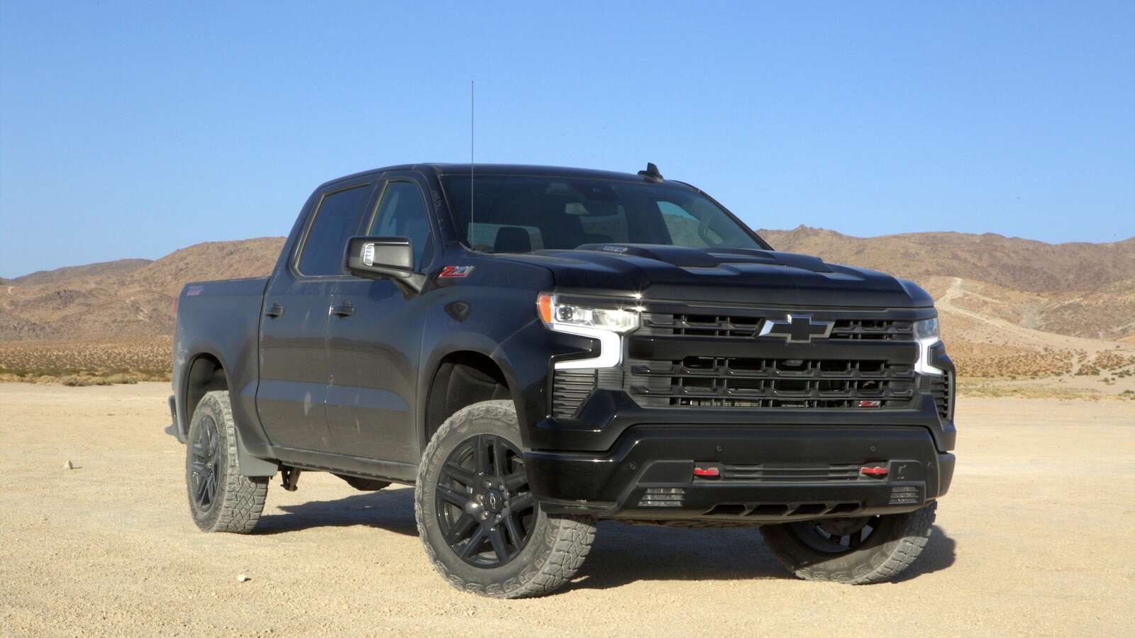 Edmunds: These are the best full-size trucks for daily driving and off-roading