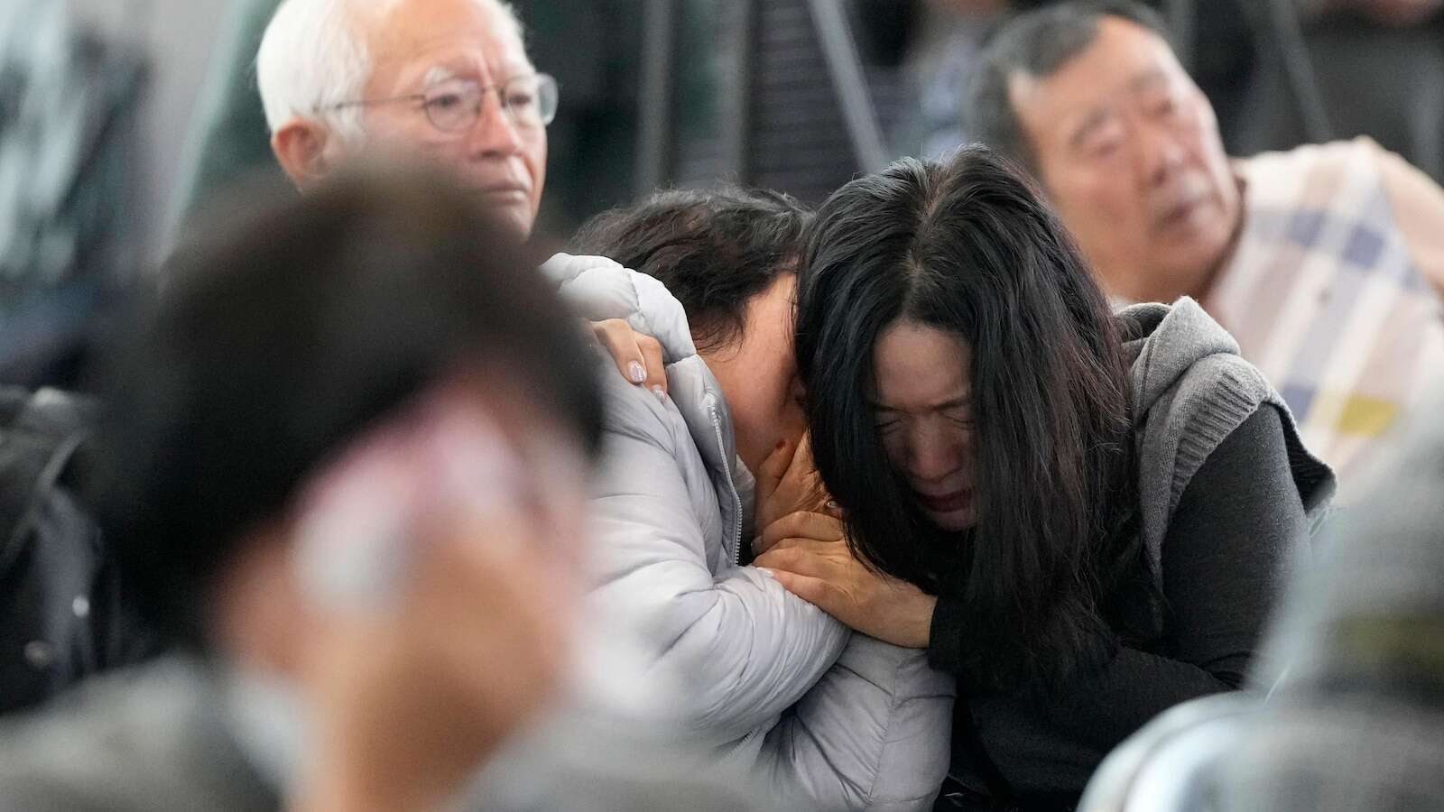 Grieving families of victims of S. Korean plane crash visit site for memorial service