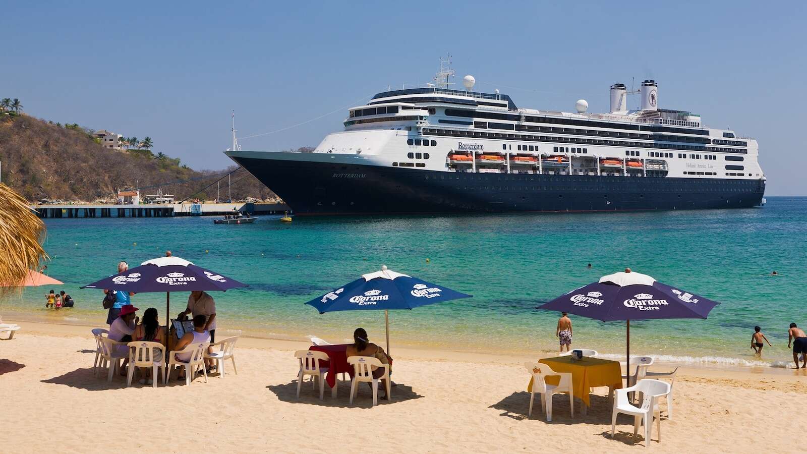 Mexico cruise tax postponed until summer 2025The $42 fee only applies to cruise passengers who visit a Mexican port.12/9/2024 04:17:21 EST