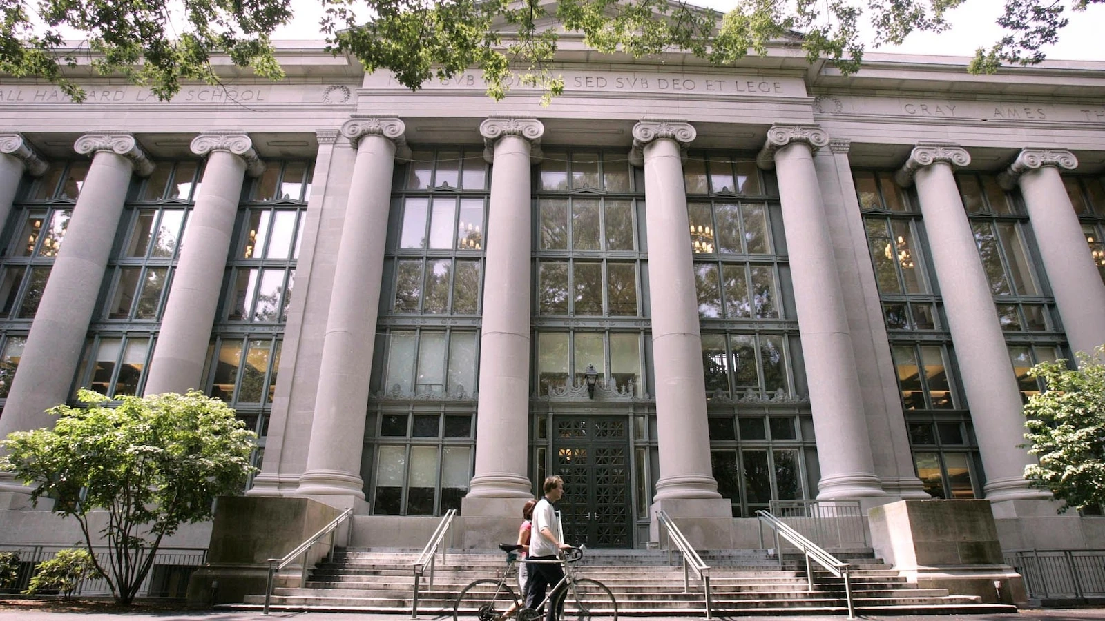 AI chatbots need more books to learn from. These libraries are opening their stacks