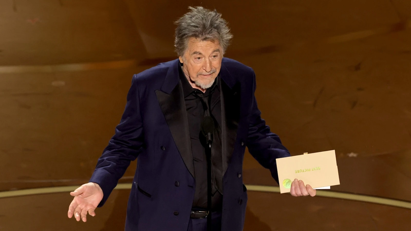 Al Pacino addresses why he didn’t mention all best picture nominees at 2024 OscarsThe Academy Award winner announced the best picture winner at the Oscars. 3/11/2024 08:06:00 EDT