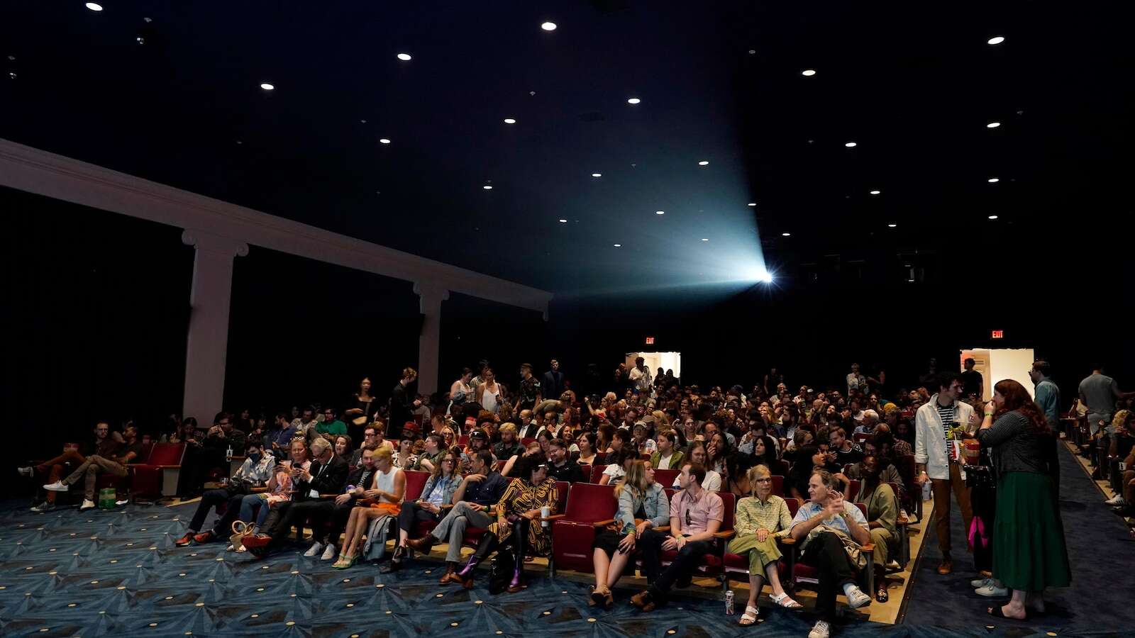 As theaters struggle, many independent cinemas in Los Angeles are finding their audience