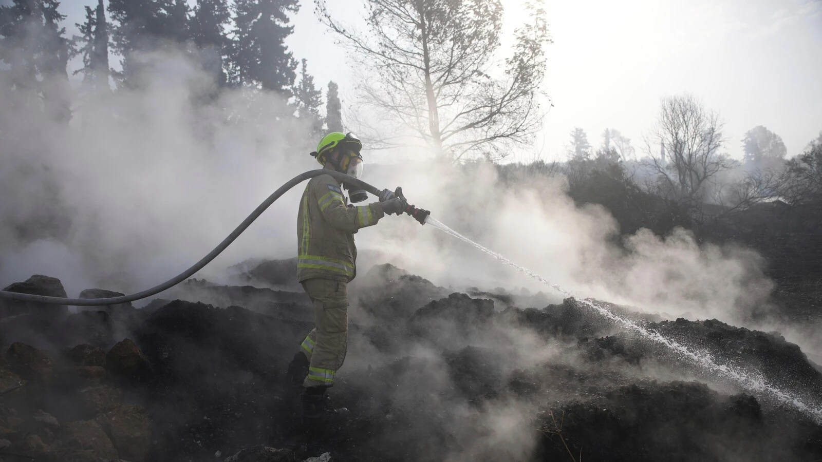 Several countries sending firefighting planes to Israel to help tackle major wildfire