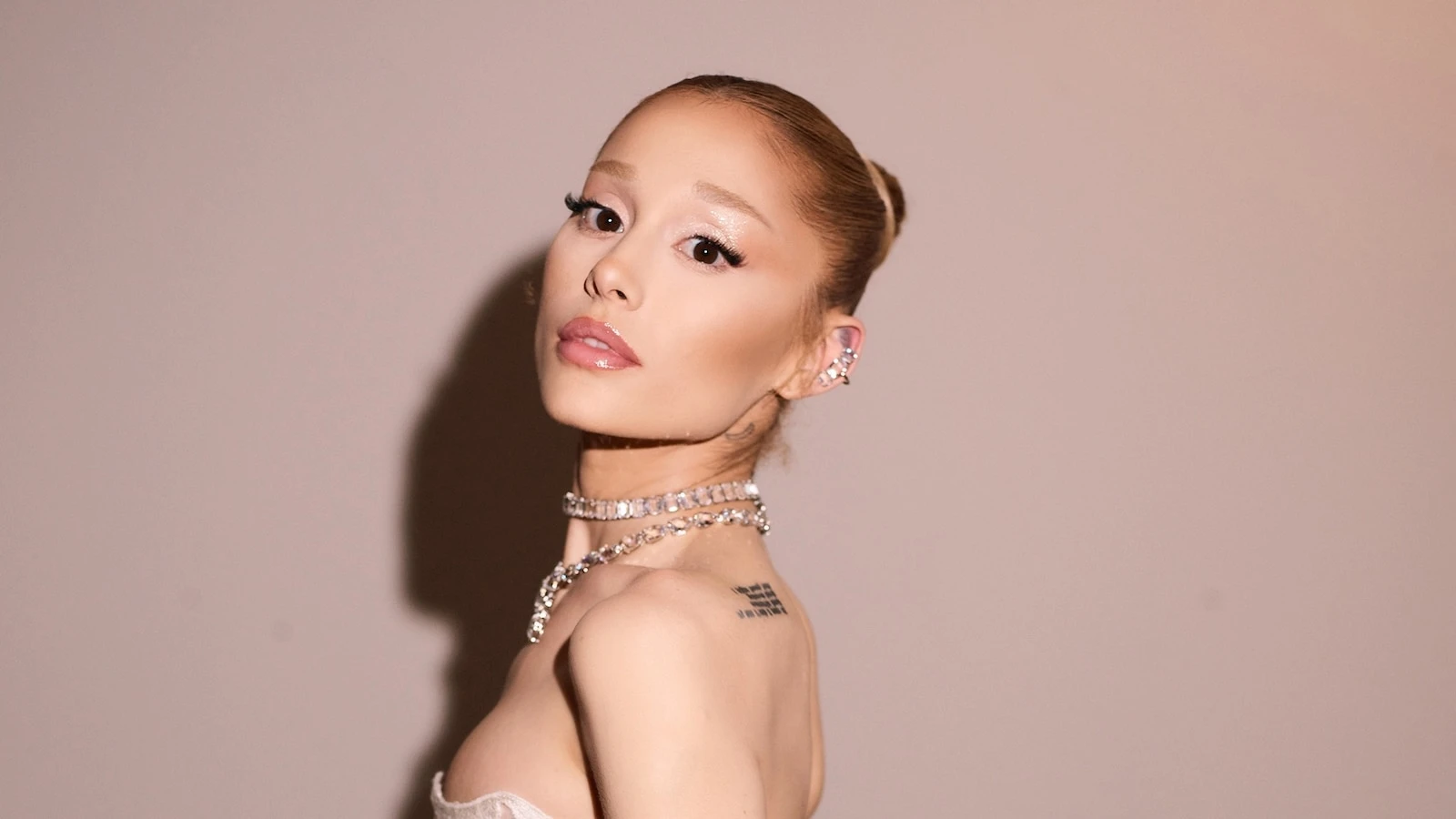 Ariana Grande to star in new 'Meet the Parents' filmThe new film will arrive in theaters Nov. 25, 2026.May 30, 2025