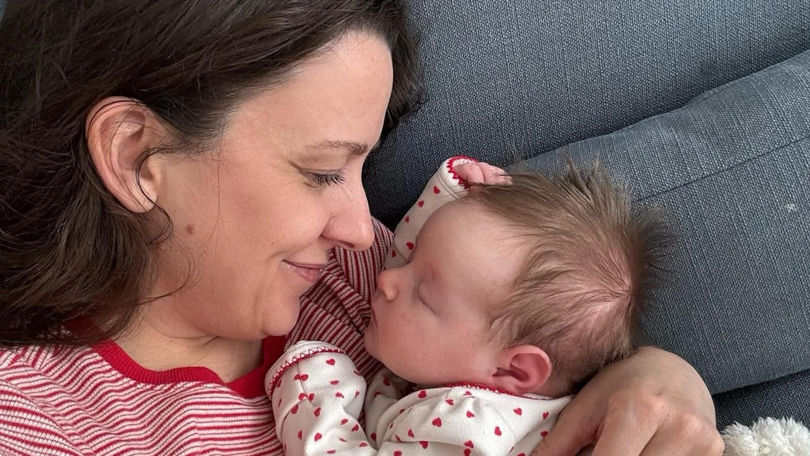 Ms. Rachel welcomes 2nd baby in surprise announcementThe YouTube star revealed her newborn daughter in an Instagram post Tuesday.19 minutes ago