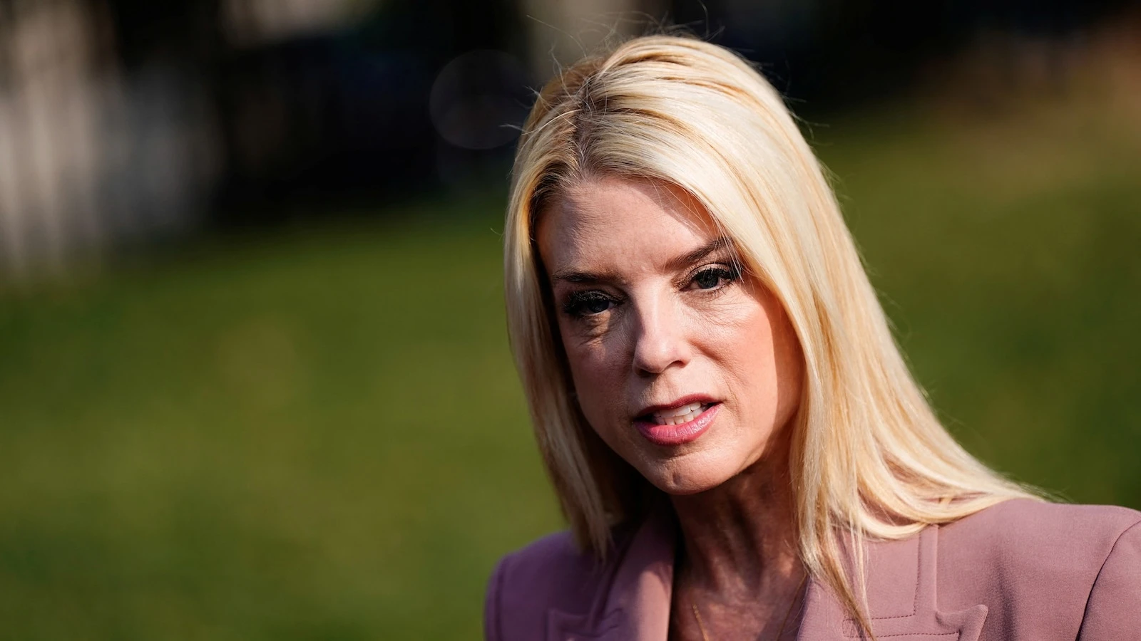 Bondi argues Trump Jan. 6 pardons don't create double standard with crackdown in LA