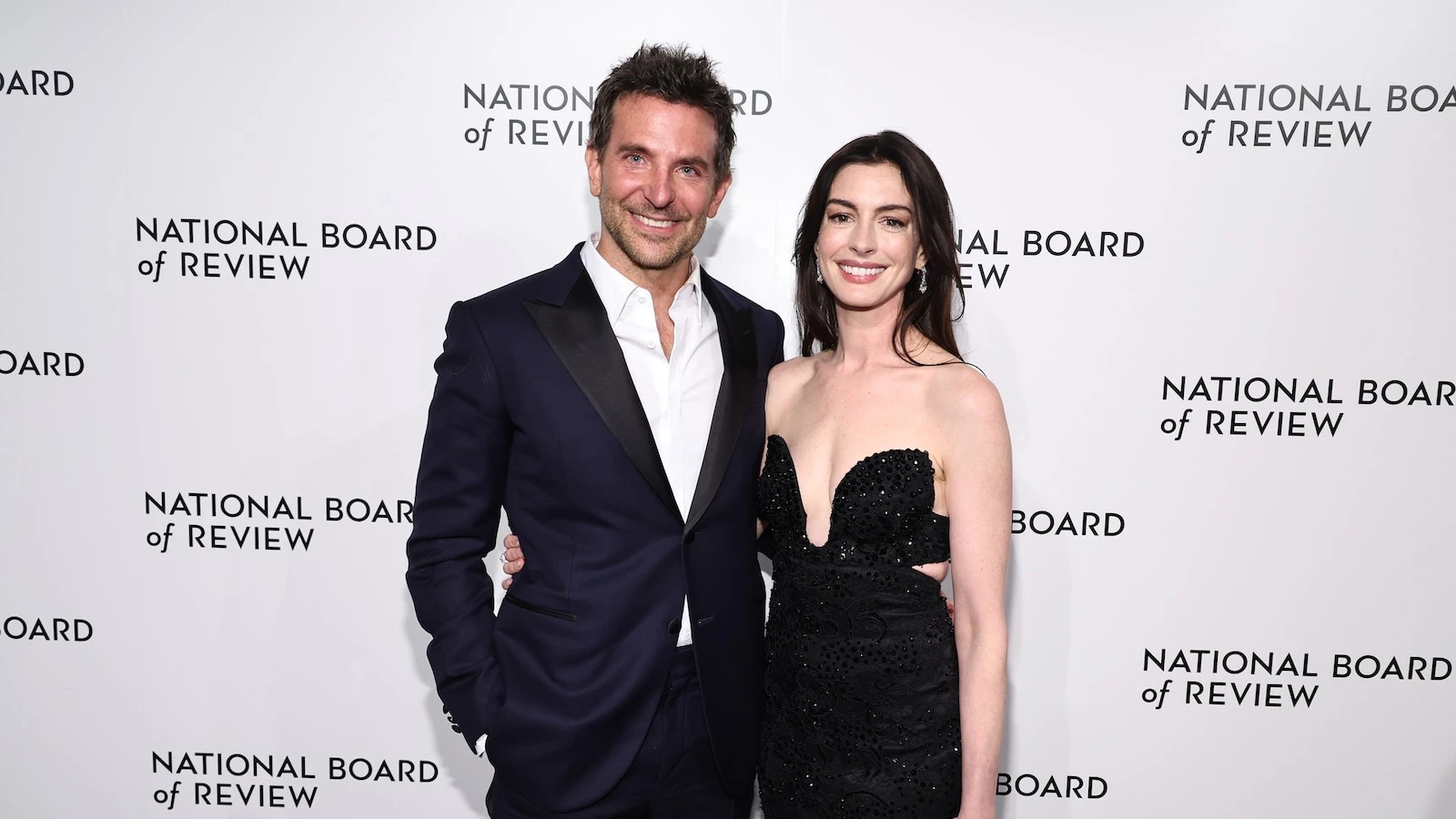 How Bradley Cooper and Anne Hathaway became friends through their kidsThe actor said he and Hathaway first connected during the pandemic.2 hours ago