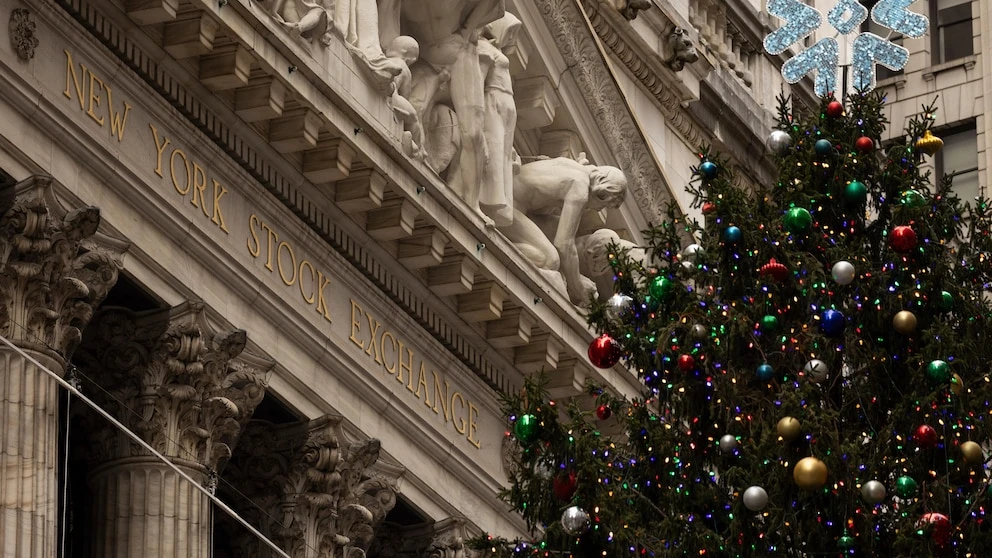 Stock market today: Asian shares are mixed ahead of the Fed's decision on interest rates