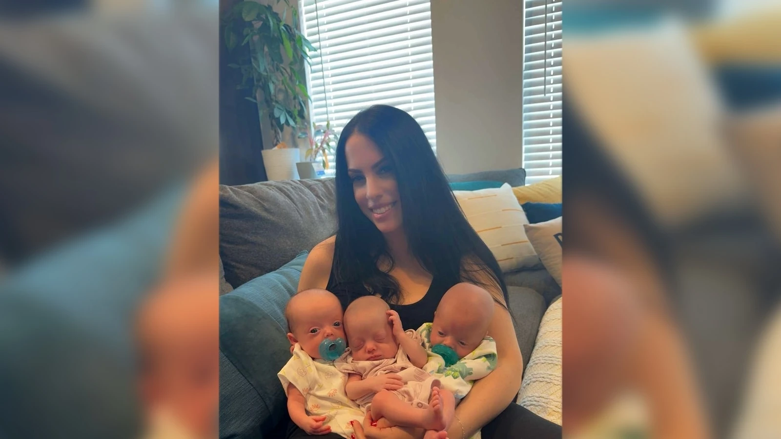 Woman who is a quadruplet becomes 1st-time mom to quintuplets