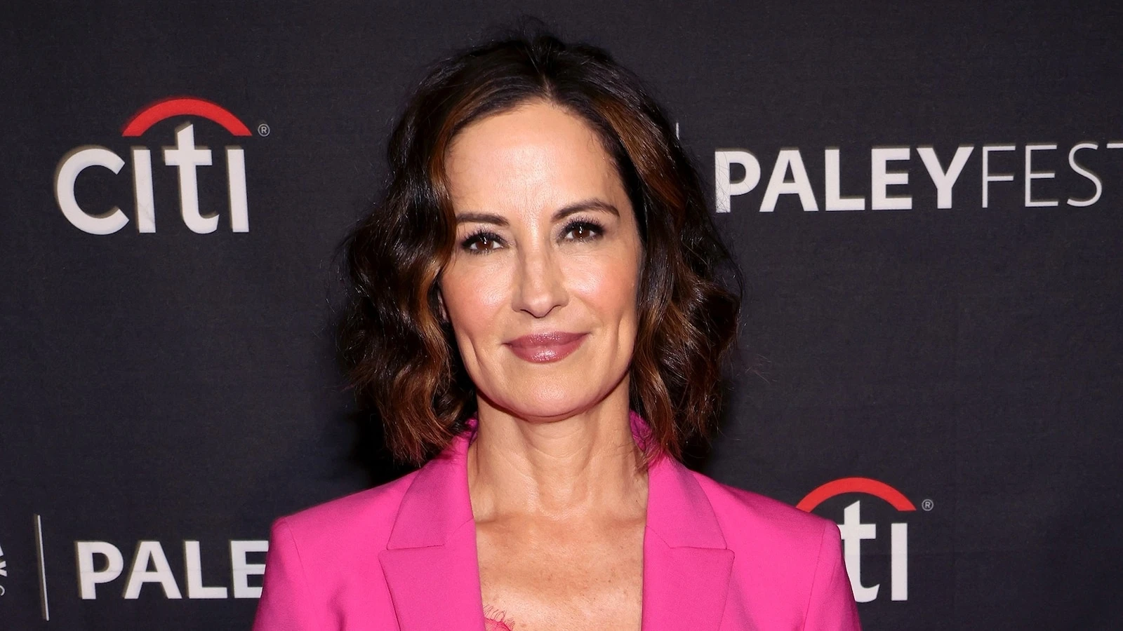 Wendy Moniz bids farewell to 'Yellowstone' in touching post: 'Incredibly fortunate'The show returns Nov. 10.8/5/2024 12:48:05 EDT