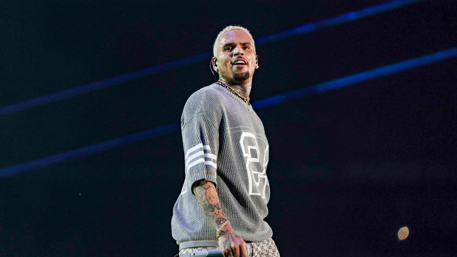 Chris Brown released from UK jail on $6.7 million bailThe singer was arrested and taken into custody last week.11 minutes ago