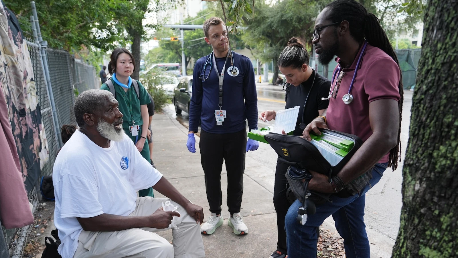 Group provides mobile health services for homeless