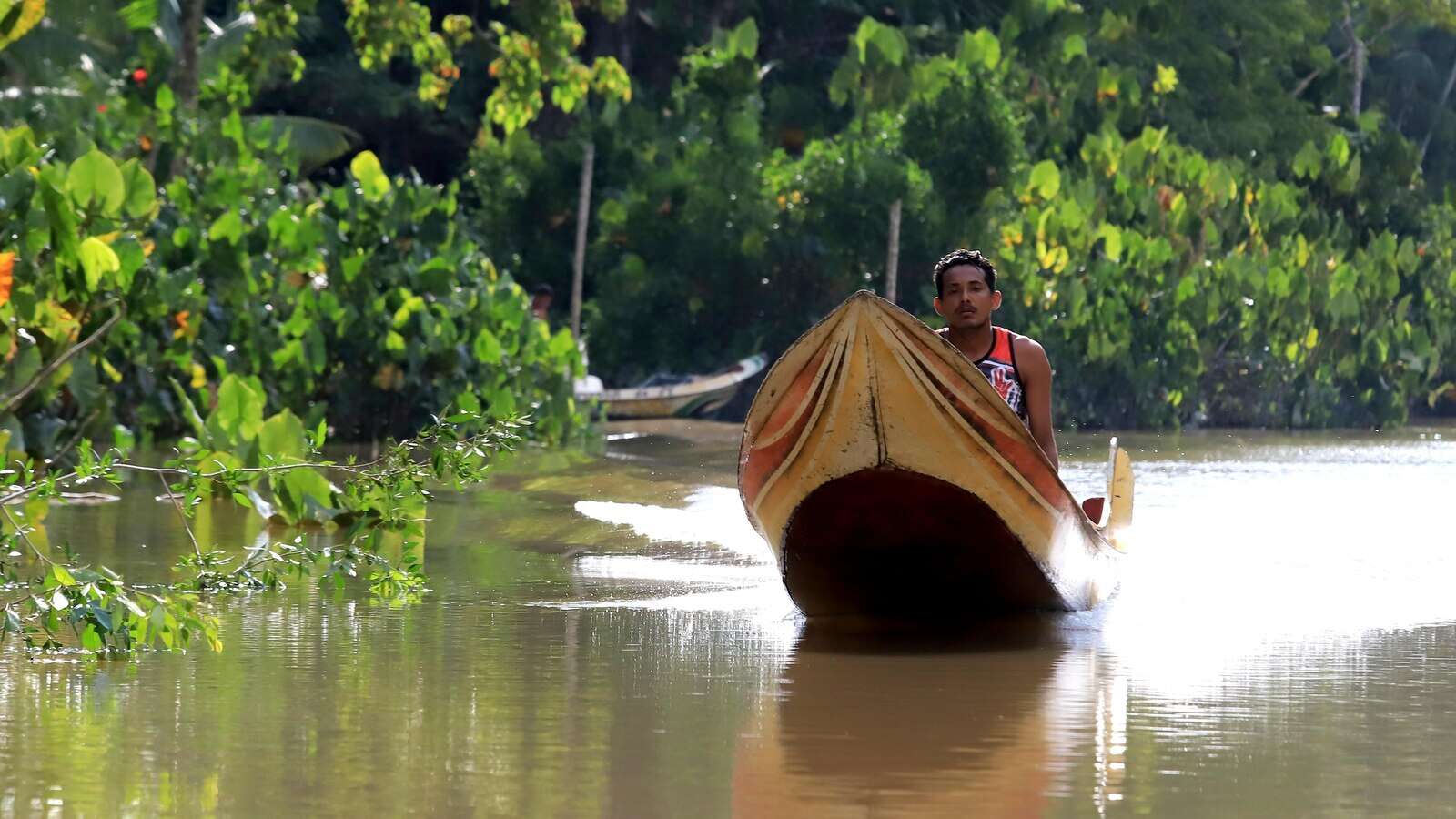 Belem, host of next year's climate talks, is Amazonian city plagued with pollution and violence