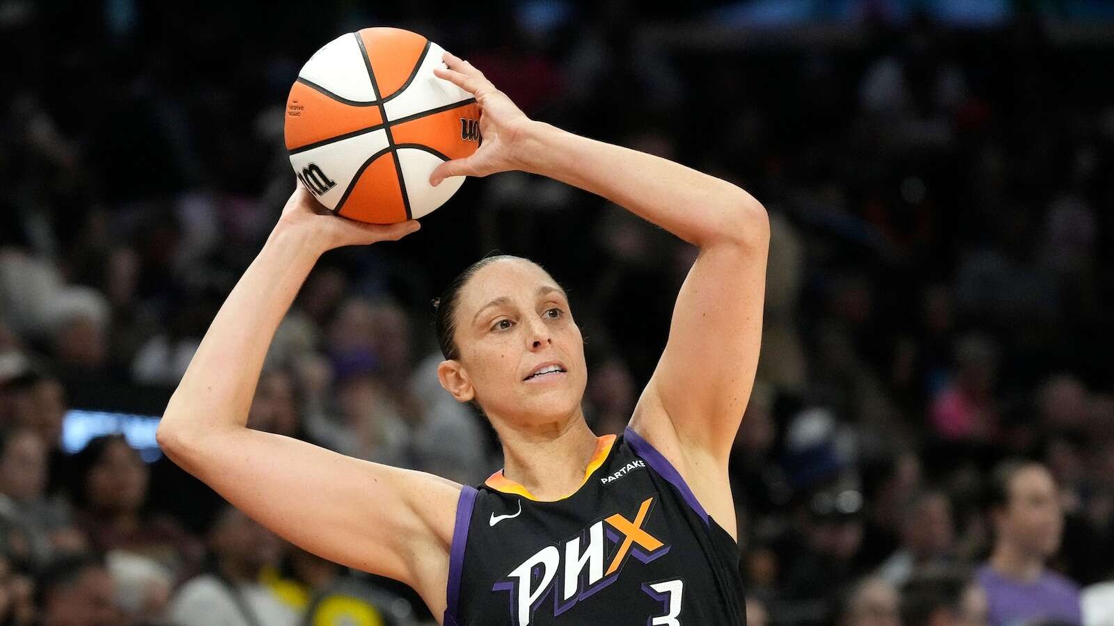 WNBA star Diana Taurasi retires after career spanning 2 decadesTaurasi is a three-time WNBA champion.3 hours ago