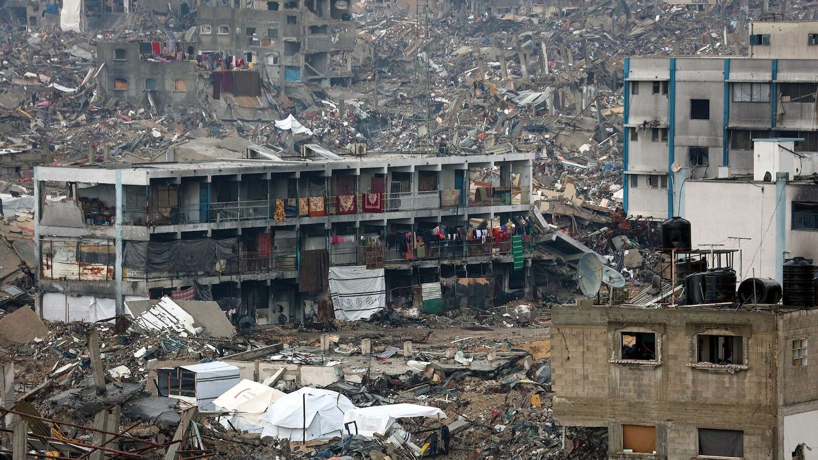 Displaced families in Gaza struggle to return home amidst rubble, destruction