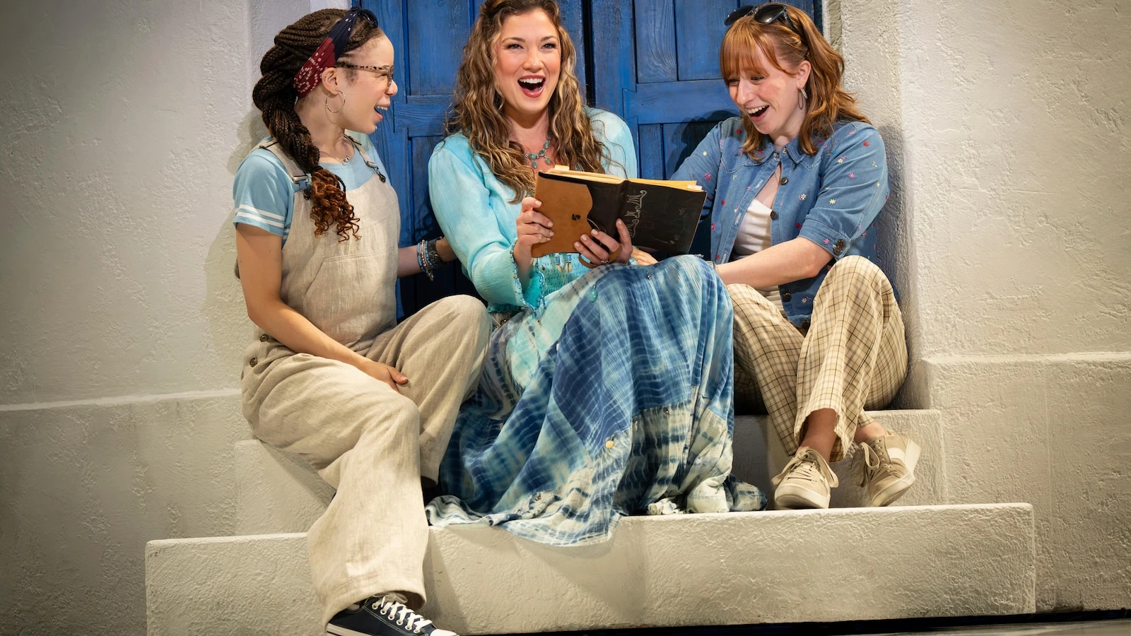 'Mamma Mia!' returns to Broadway after a decade away, bringing the dance party back to New York
