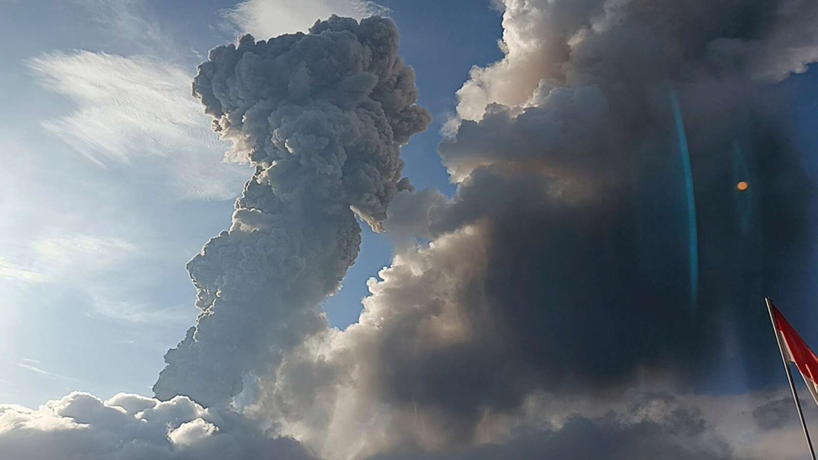 Indonesia's Mount Lewotobi Laki Laki continues to unleash towering column of hot clouds