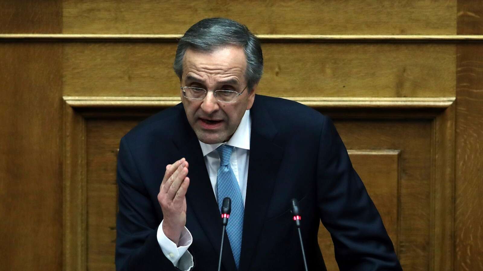 Former Greek premier Samaras is expelled from the ruling conservative party