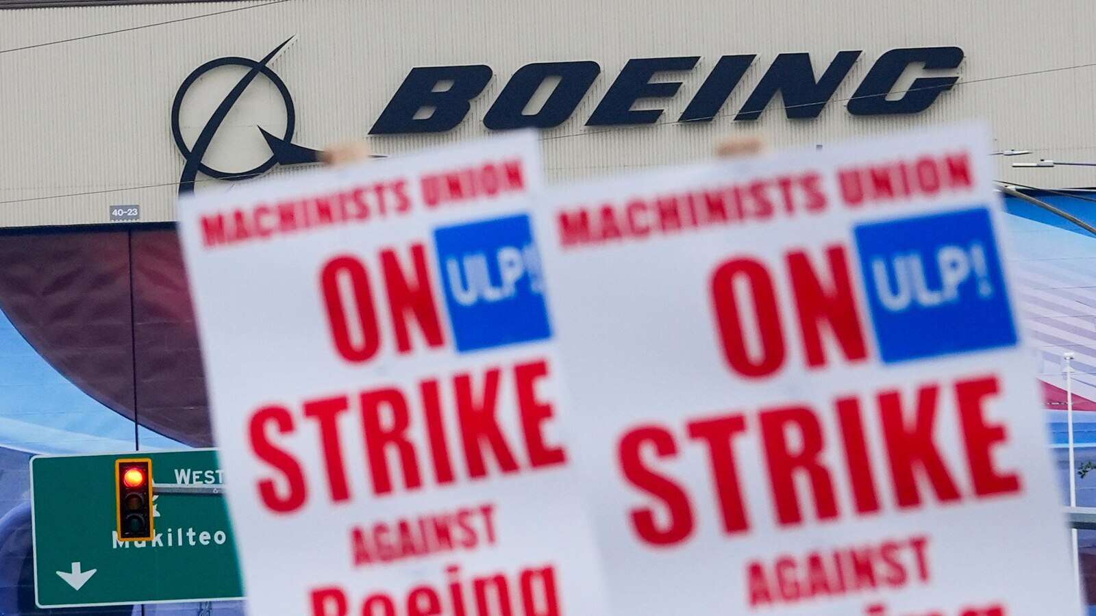 Boeing makes a 'best and final offer' to striking union workers