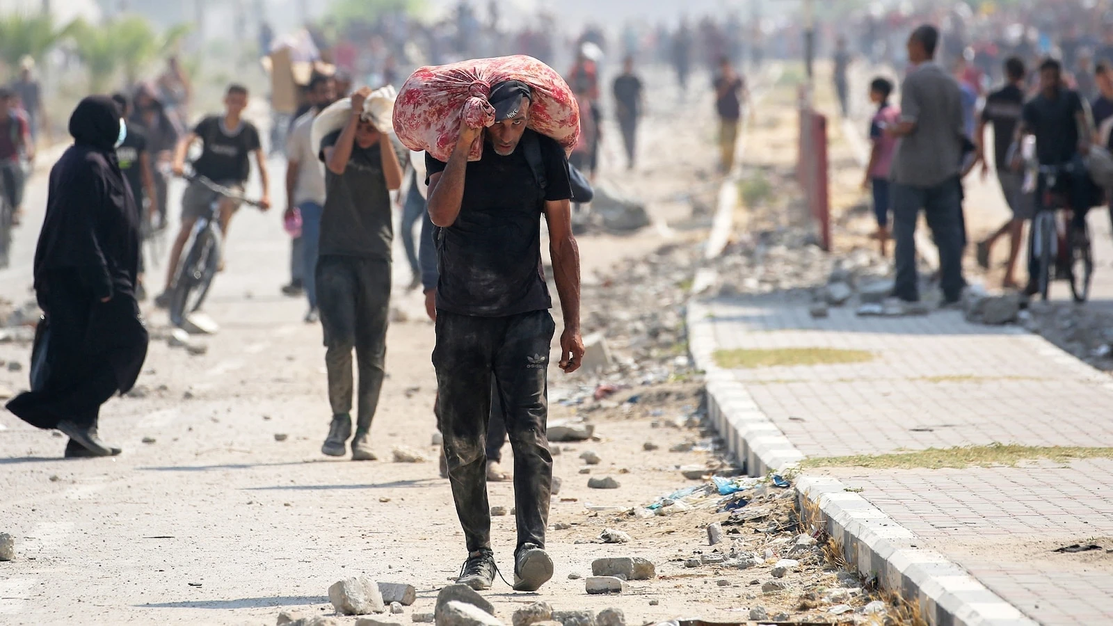 US has no plans to assist Jordan with Gaza aid airdrops, officials say